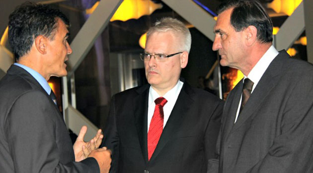 Partijska zadaća - Rušiti Hasanbegovića, Radman ne smije pasti!