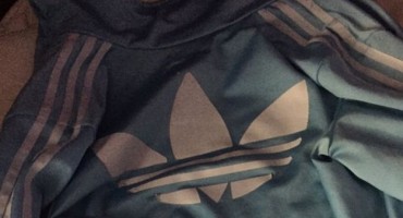 Ovo je gore od haljine koja je slomila internet: Koje je boje ova jakna?