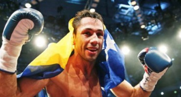 Felix Sturm šokirao boksački svijet i vratio naslov svjetskog prvaka