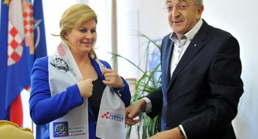 Kolinda Grabar Kitarović, HKD Napredak