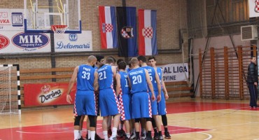 HKK Široki Brijeg-KK Leotar 78:81