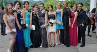 Akcija za maturantice: 'Matura za 5'