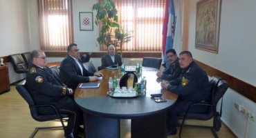 Ministar Aljoša Čampara i Dragan Lukač posjetili MUP ZHŽ-a