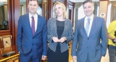 MMF posuđuje 900 milijuna, ali uz provođenja bolnih reformi