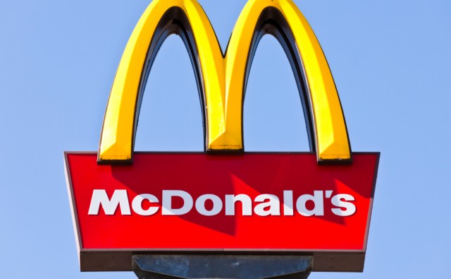 DELOŽACIJA Zatvara se McDonald's u centru Sarajeva, a kompanija koja zastupa ovaj svjetski lanac brze prehrane banci mora platiti vrtoglavi iznos
