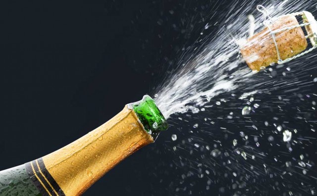 Prodaja francuskih šampanjaca dosegnula rekordnih 4,75 milijardi eura