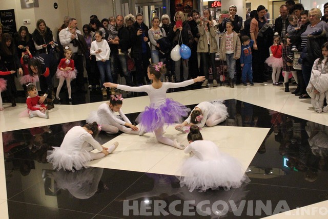 ŠPK Zrinjski nastupio na Danu Down sindroma