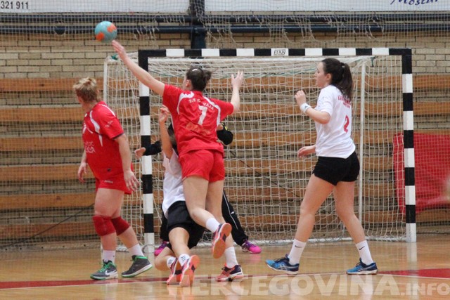 HŽRK Zrinjski-ŽRK Krivaja 30:27