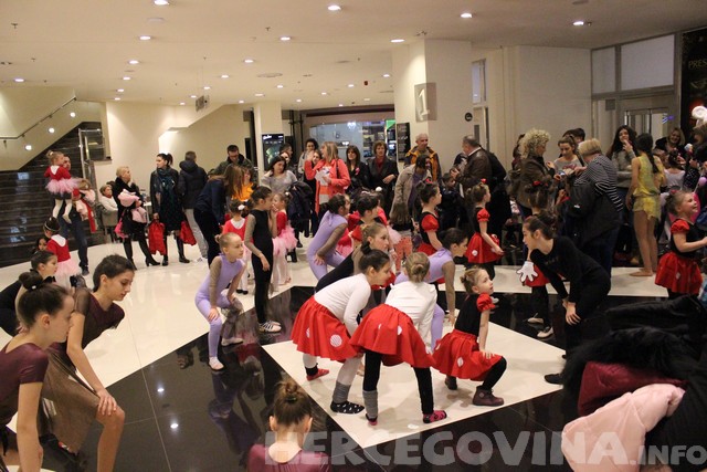  Udruga Down Sindrom Mostar na prigodan način obilježila Svjetski dan osoba s Down sindromom. 