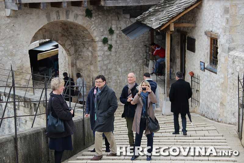 Mostar miriše u proljeće: Prekrasne fotografije centra Hercegovine