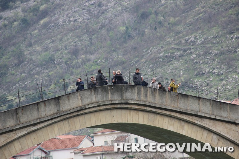 Mostar miriše u proljeće: Prekrasne fotografije centra Hercegovine
