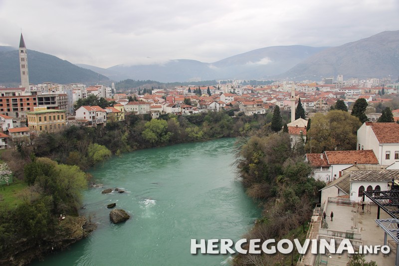 Mostar miriše u proljeće: Prekrasne fotografije centra Hercegovine