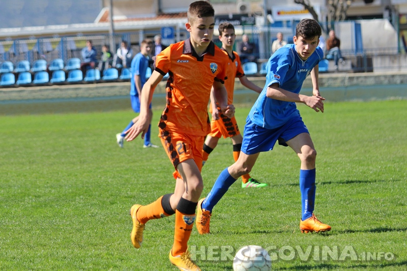 Pioniri Šibenika slavili u Metkoviću, pobjeda kadeta Neretve