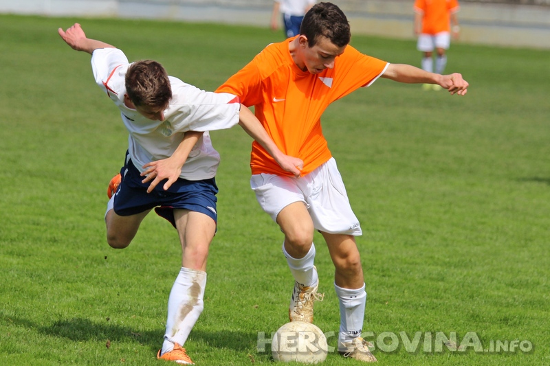 Pioniri Šibenika slavili u Metkoviću, pobjeda kadeta Neretve