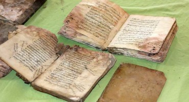 Misterija zarobljena u zidu: Knjige nepoznatog porijekla pronađene u Hercegovini