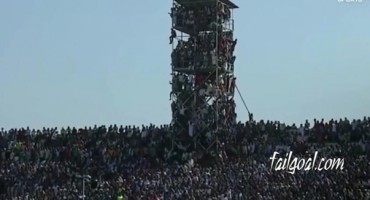 Na stadion koji prima 25 tisuća ljudi, naguralo se preko 40 tisuća, ljudi doslovce visjeli sa semafora!?