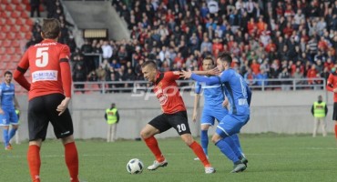 FK Sloboda, FK Željezničar