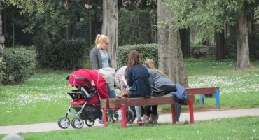 Mostar: Prekrasan dan ispunio park Zrinjevac