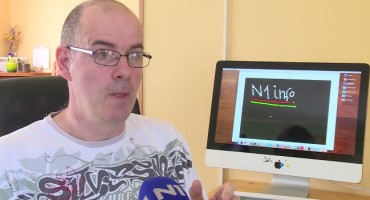 OGLAS O KOJEM SVI PRIČAJU: Kupcu kuće daruje automobil, pa bježi iz Hrvatske