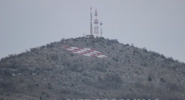 ZAŠTO SMETA HRVATSKI GRB U MOSTARU: Jedan grb je malo?