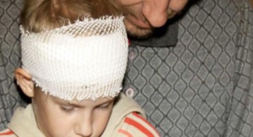 Psi lutalice napali petogodišnje dijete, vukli su ga po tlu