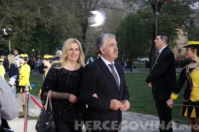 Večernjakov pečat: Osoba godine glumac Enis Bešlagić