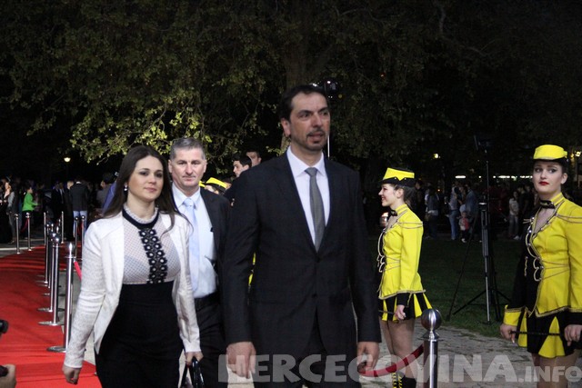 Večernjakov pečat: Osoba godine glumac Enis Bešlagić