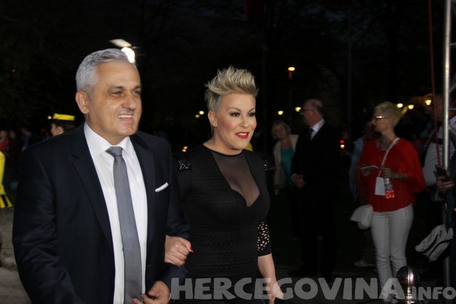 Večernjakov pečat: Osoba godine glumac Enis Bešlagić