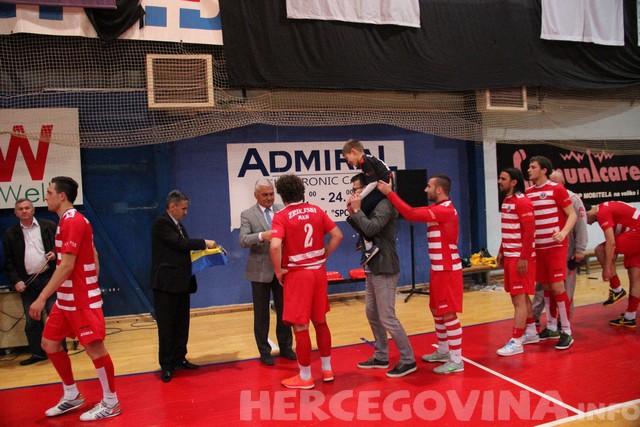 MNK Zrinjski: Pogledajte slavlje Plemića nakon osvajanja Kupa BiH