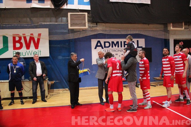 MNK Zrinjski: Pogledajte slavlje Plemića nakon osvajanja Kupa BiH