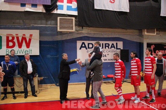 MNK Zrinjski: Pogledajte slavlje Plemića nakon osvajanja Kupa BiH