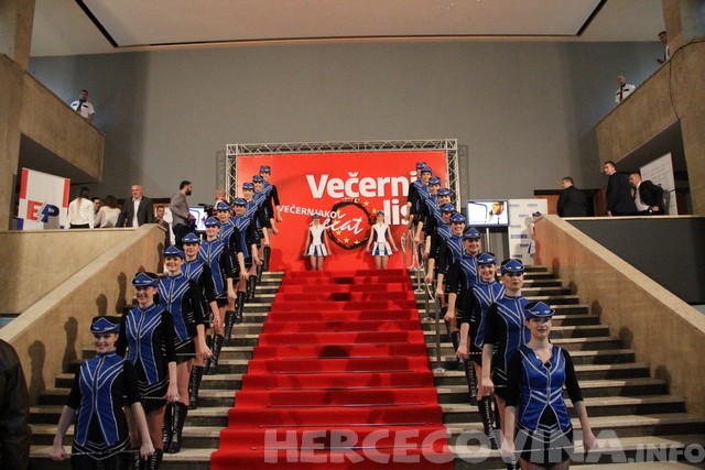 Večernjakov pečat: Osoba godine glumac Enis Bešlagić