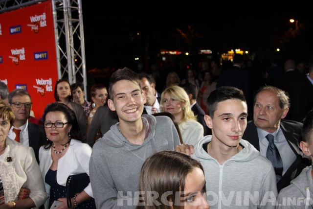 Večernjakov pečat: Osoba godine glumac Enis Bešlagić