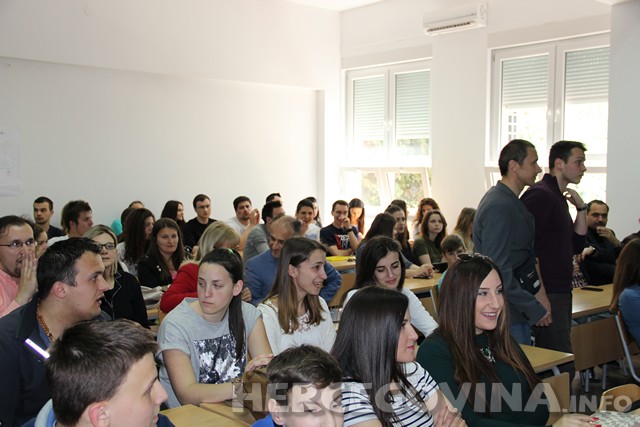 FPMOZ: Gđa. Nagin Cox održala predavanje studentima