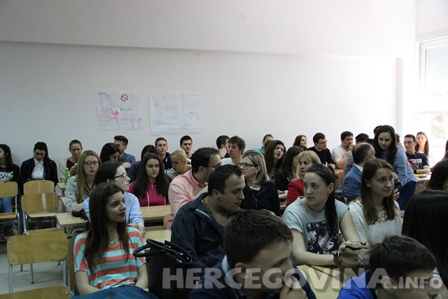 FPMOZ: Gđa. Nagin Cox održala predavanje studentima