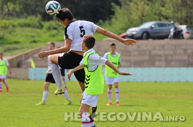 Kadeti Dubrovnika iznenadili Split, pioniri Splita uvjerljivi