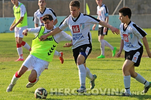 Kadeti Dubrovnika iznenadili Split, pioniri Splita uvjerljivi