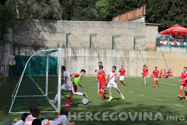 HŠK Zrinjski: Nastavljena ! hej liga