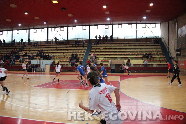 HŽRK Zrinjski-RK Lokomotiva 33:32