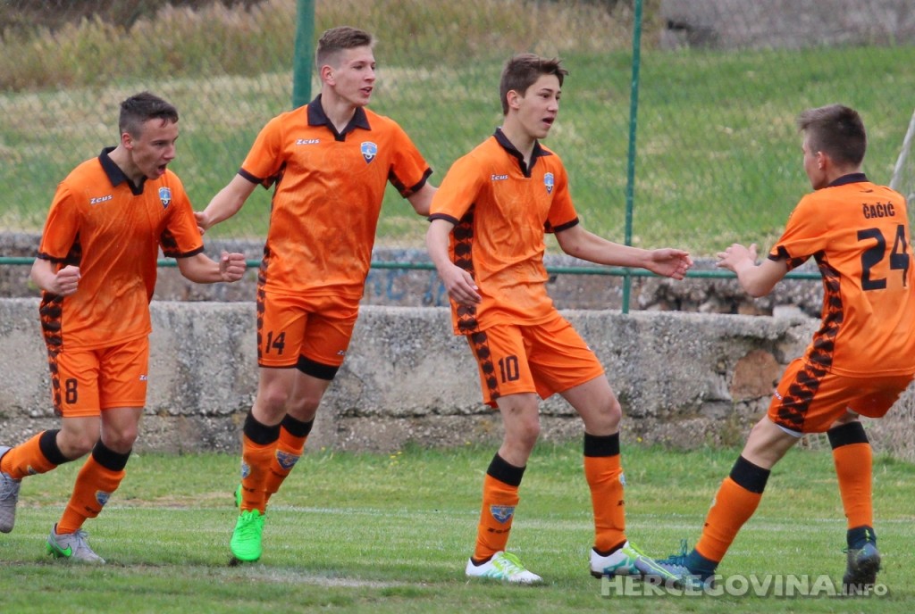 Pioniri Šibenika uvjerljivi protiv Osijeka, remi kadeta