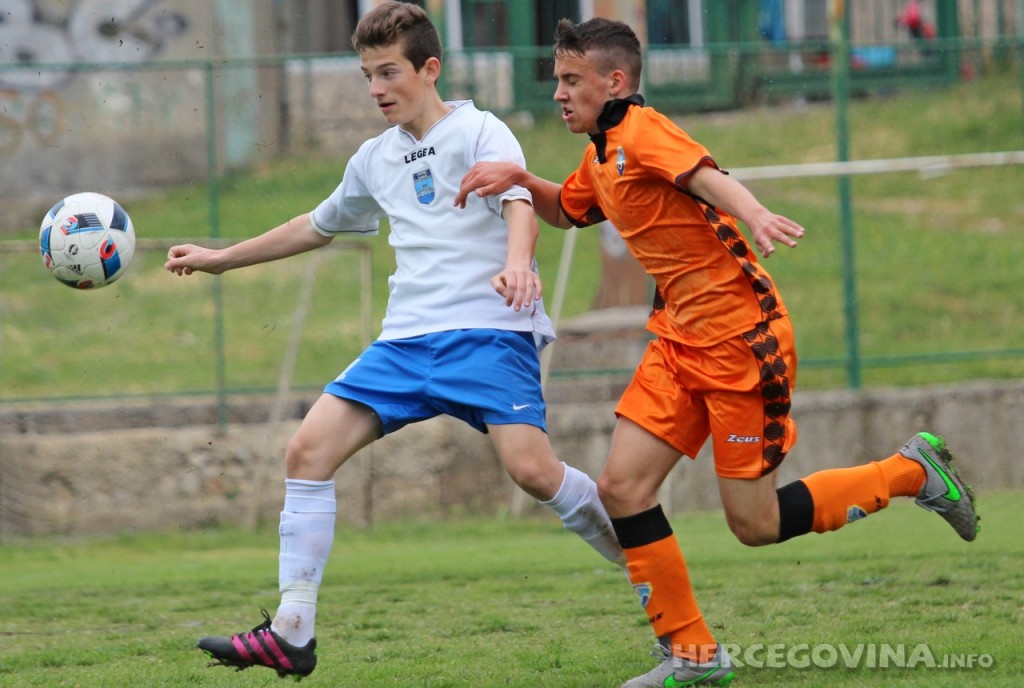 Pioniri Šibenika uvjerljivi protiv Osijeka, remi kadeta