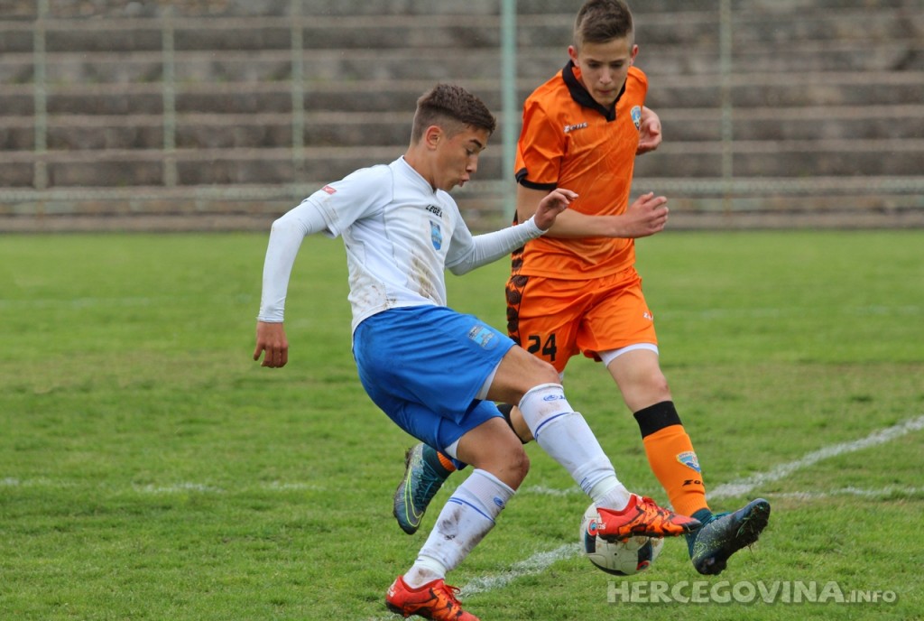 Pioniri Šibenika uvjerljivi protiv Osijeka, remi kadeta