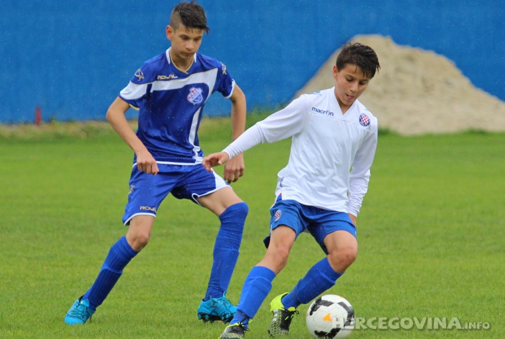 Juniori i mlađi pioniri Hajduka slavili u Solinu