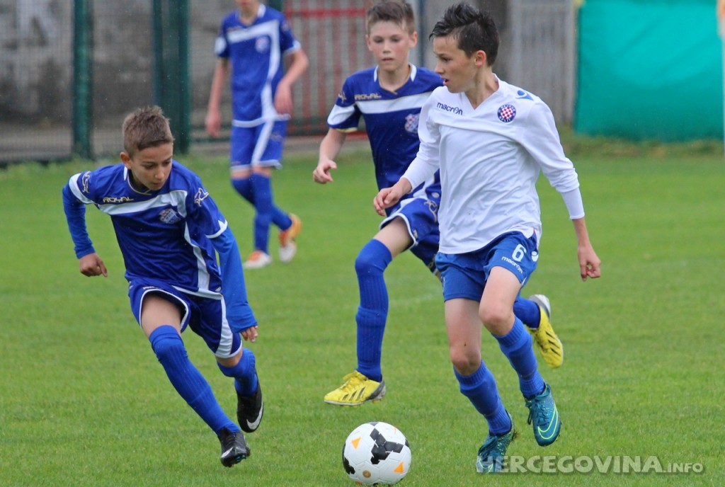 Juniori i mlađi pioniri Hajduka slavili u Solinu