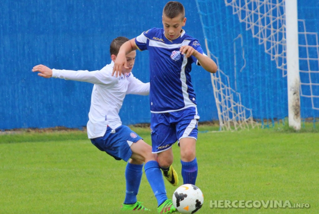 Juniori i mlađi pioniri Hajduka slavili u Solinu