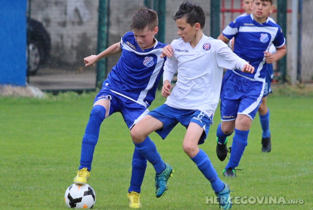 Juniori i mlađi pioniri Hajduka slavili u Solinu