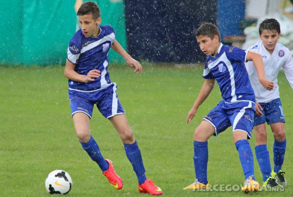 Juniori i mlađi pioniri Hajduka slavili u Solinu