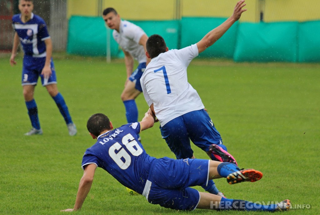 Juniori i mlađi pioniri Hajduka slavili u Solinu