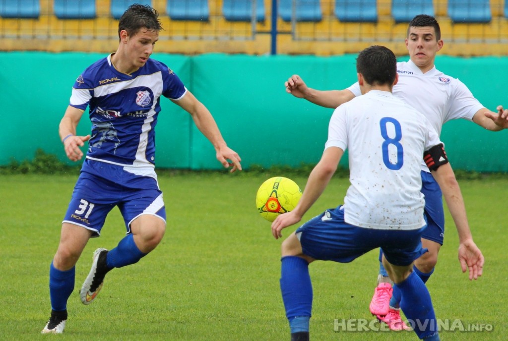 Juniori i mlađi pioniri Hajduka slavili u Solinu