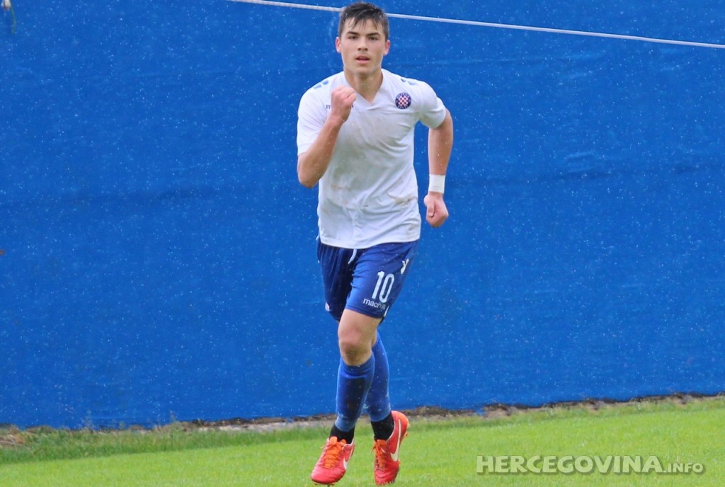 Juniori i mlađi pioniri Hajduka slavili u Solinu